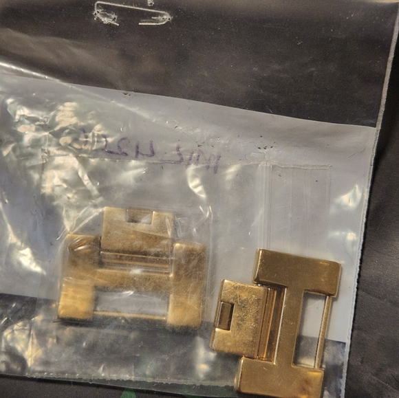 Michael Kors watch - Picture 2 of 4